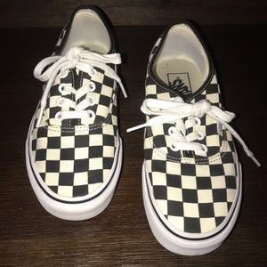Women’s checkered vans